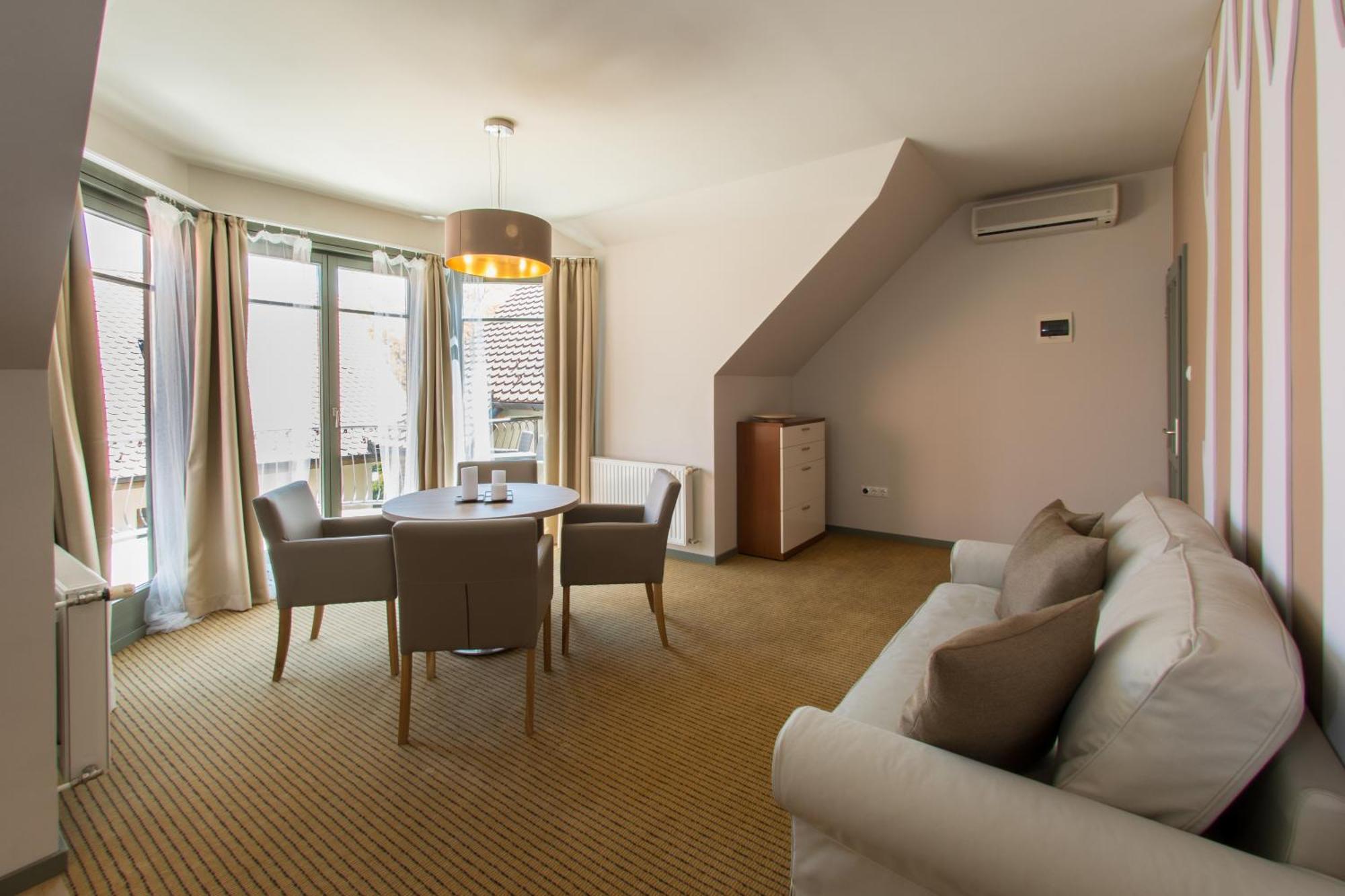 Villa Oliva Boutique Rooms זמראדי מראה חיצוני תמונה