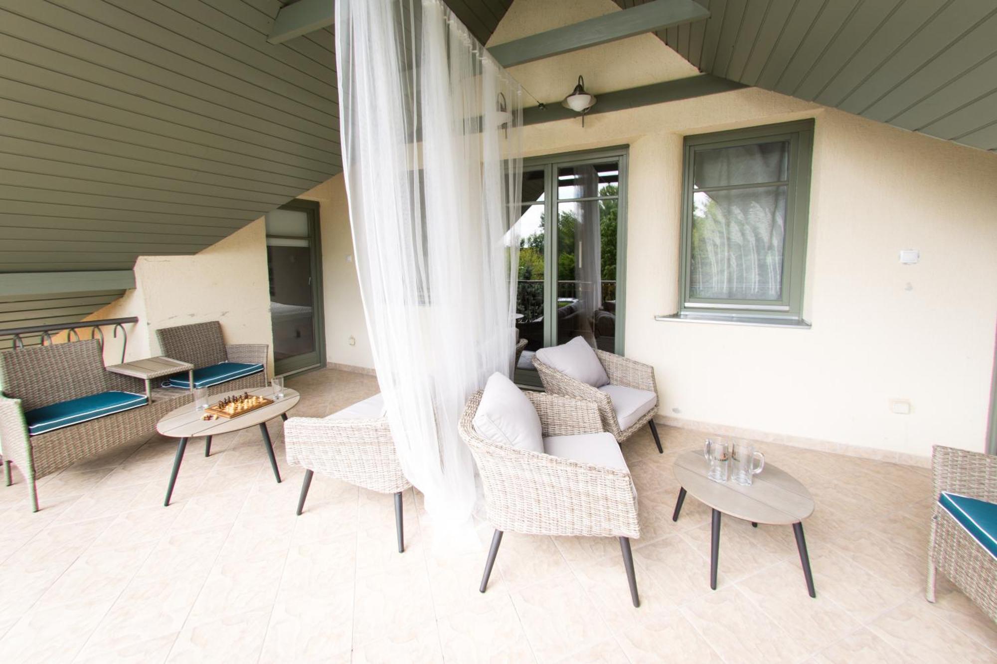 Villa Oliva Boutique Rooms זמראדי מראה חיצוני תמונה