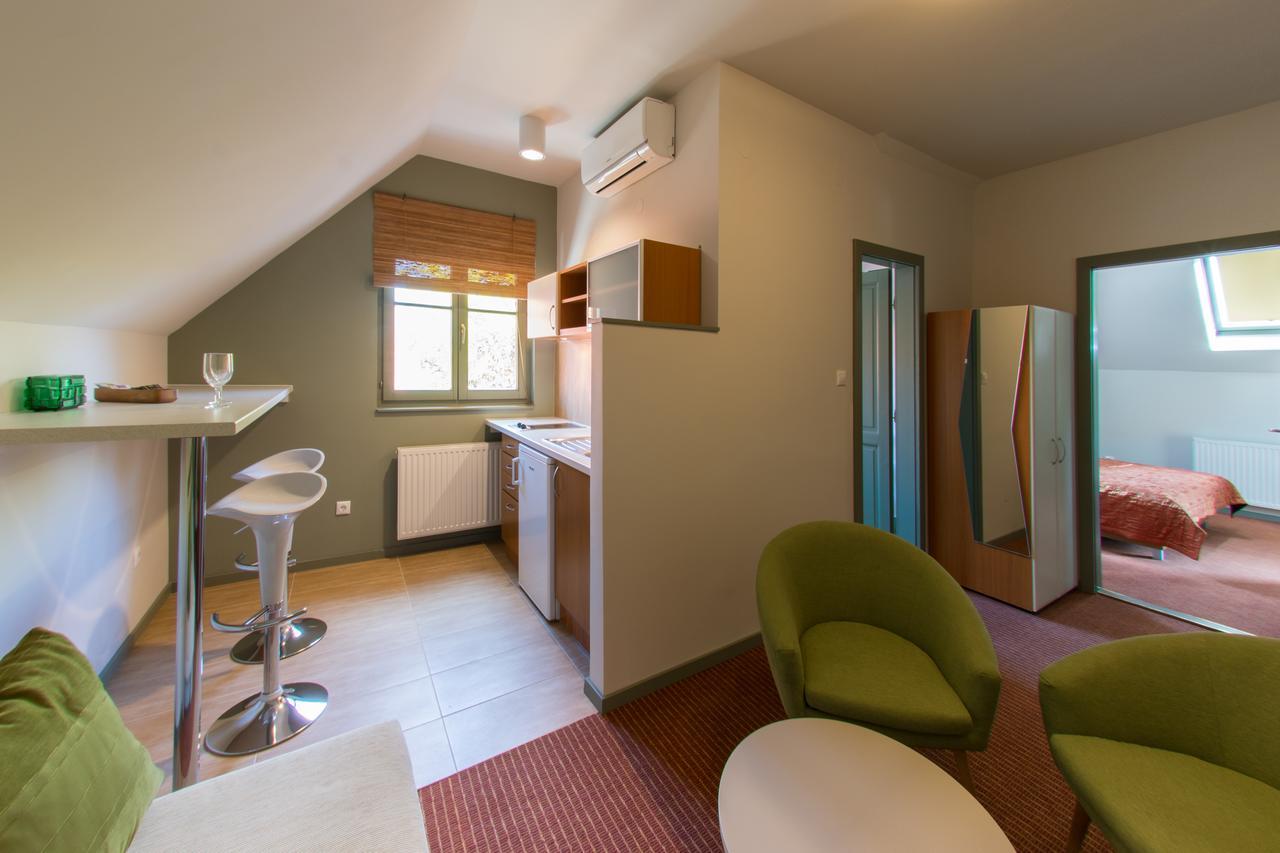 Villa Oliva Boutique Rooms זמראדי מראה חיצוני תמונה